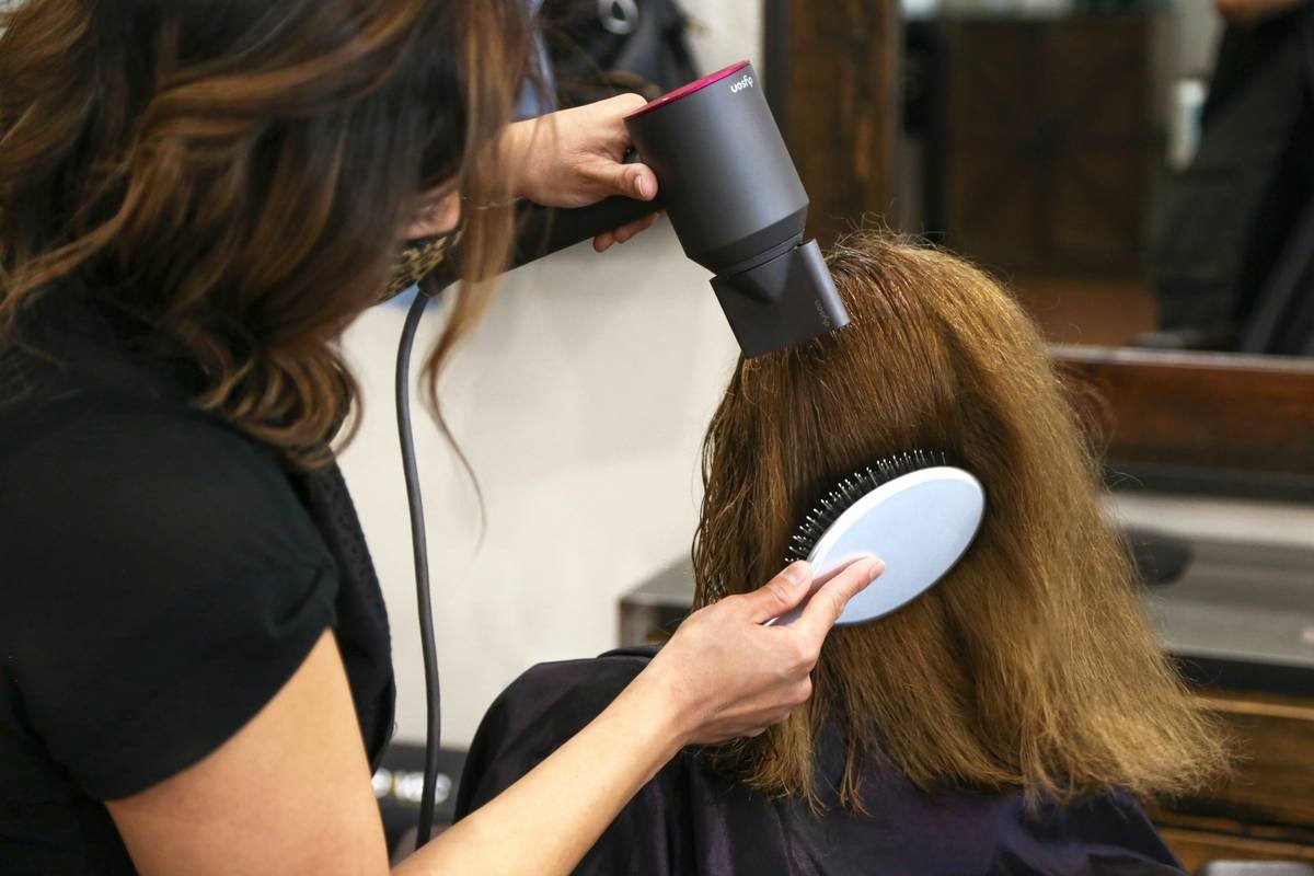 Why Your Hair Deserves a High-End Hair Mask: The Ultimate Guide to Deep Conditioning Treatments