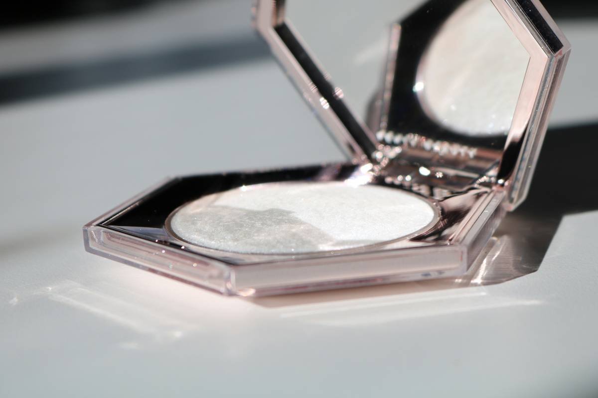 Fenty Diamond Bomb