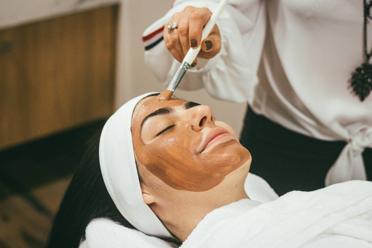 Hair Strengthening Therapy: Why Most Deep Conditioning Treatments Fail—and What Actually Works